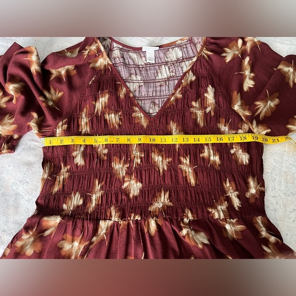 Ava & Viv Red Long Sleeve V-Neck Sundress - Picture 3 of 13